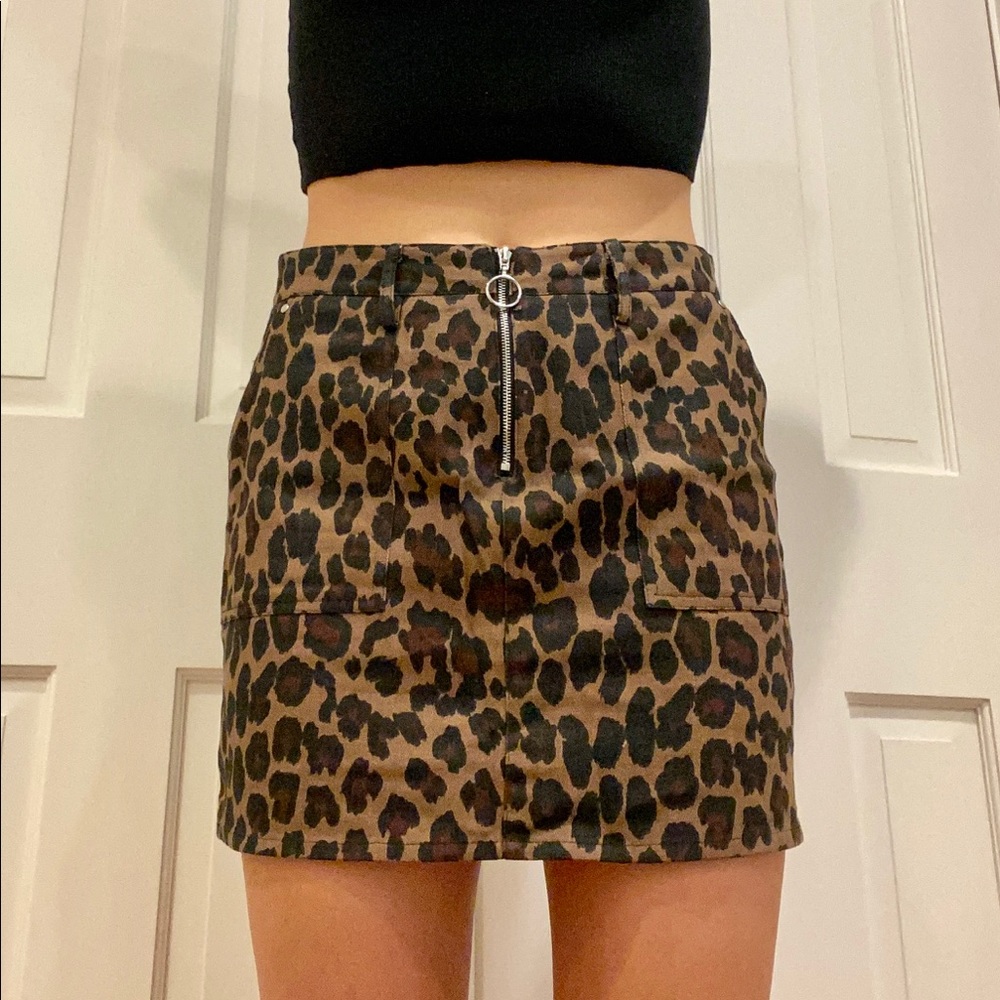 Leopard print skirt